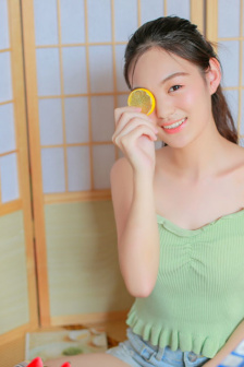 乳揉みま痴汉电车中文字幕